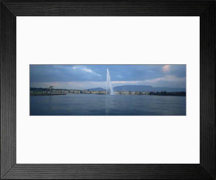 Framed Print : Huge water fountain on Lake Genava Framed Print : Huge water fountain on Lake Genava