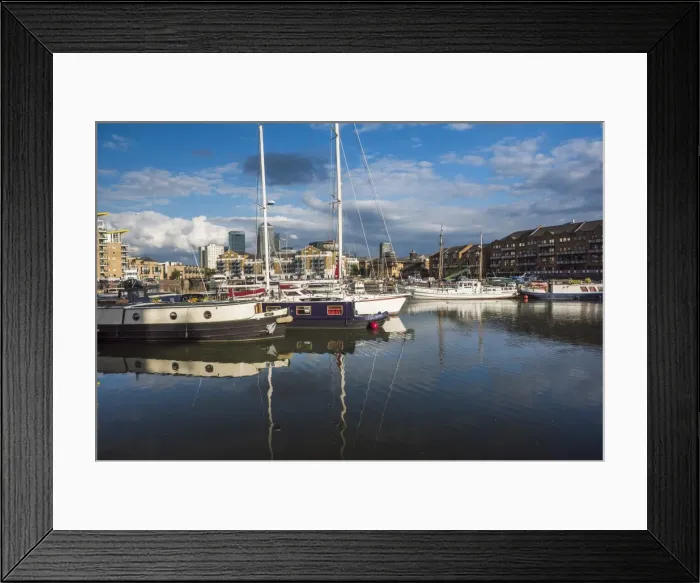 Framed Print : Limehouse Basin, London Borough of Tower Hamlets, East London, England, United Kingdom Framed Print : Limehouse Basin, London Borough of Tower Hamlets, East London, England, United Kingdom
