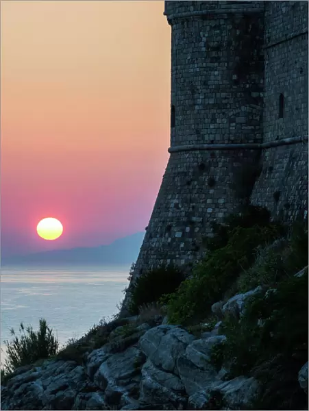 Sunset at the Walls of Old Town, Dubrovnik, UNESCO World Heritage Site, Croatia, Europe