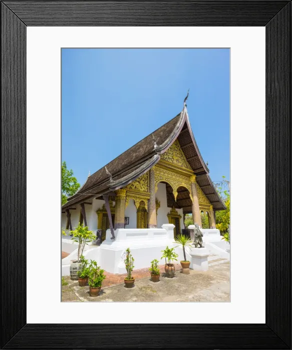 Framed Print : Wat Choumkhong Buddhist temple, Luang Prabang, Louangphabang Province, Laos, Indochina Framed Print : Wat Choumkhong Buddhist temple, Luang Prabang, Louangphabang Province, Laos, Indochina