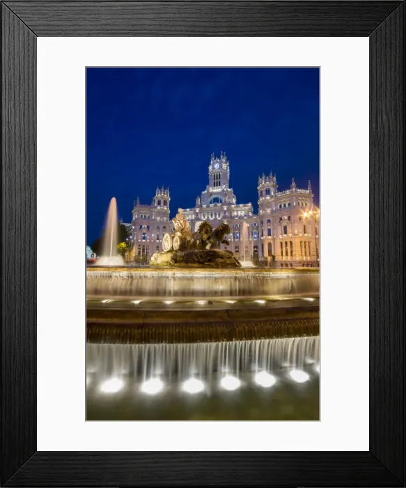 Framed Print : Fountain and Plaza de Cibeles Palace (Palacio de Comunicaciones) at dusk, Plaza de Cibeles Framed Print : Fountain and Plaza de Cibeles Palace (Palacio de Comunicaciones) at dusk, Plaza de Cibeles