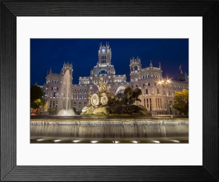 Framed Print : Fountain and Plaza de Cibeles Palace (Palacio de Comunicaciones) at dusk, Plaza de Cibeles Framed Print : Fountain and Plaza de Cibeles Palace (Palacio de Comunicaciones) at dusk, Plaza de Cibeles