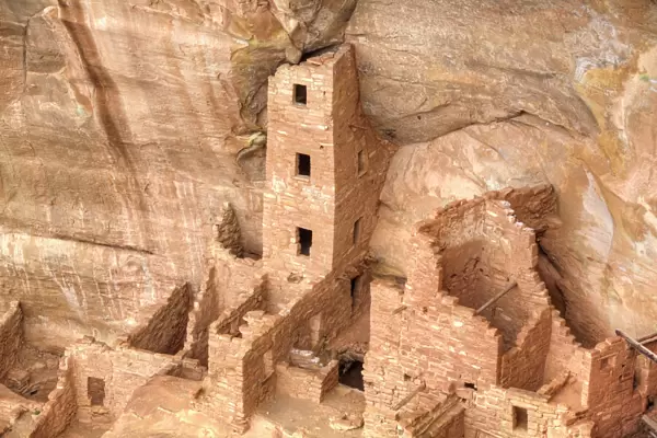 Anasazi Ruins, Square Tower House, dating from between 600 AD and 1300 AD, Mesa Verde National Park