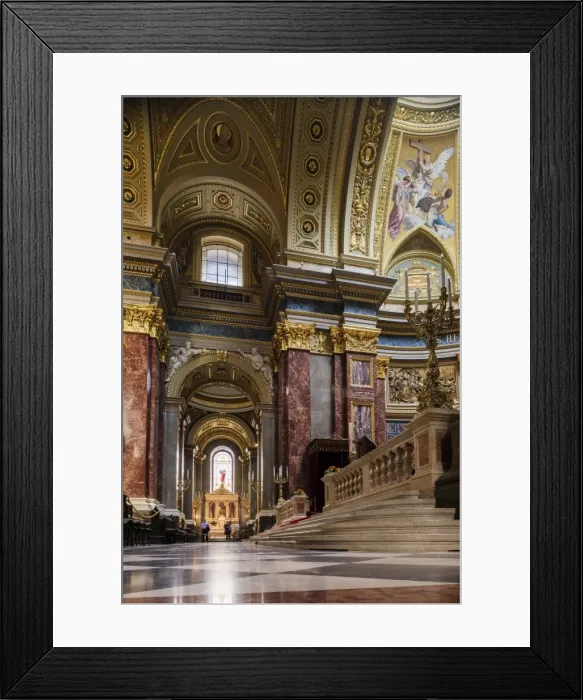 Framed Print : Interior of St. Stephens Basilica (Szent Istvan-bazilika), Budapest, Hungary, Europe Framed Print : Interior of St. Stephens Basilica (Szent Istvan-bazilika), Budapest, Hungary, Europe
