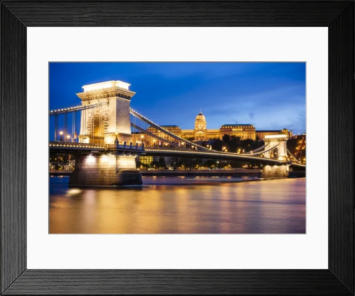 Framed Print : View across Danube River of Chain Bridge and Buda Castle at night, UNESCO World Heritage Site Framed Print : View across Danube River of Chain Bridge and Buda Castle at night, UNESCO World Heritage Site