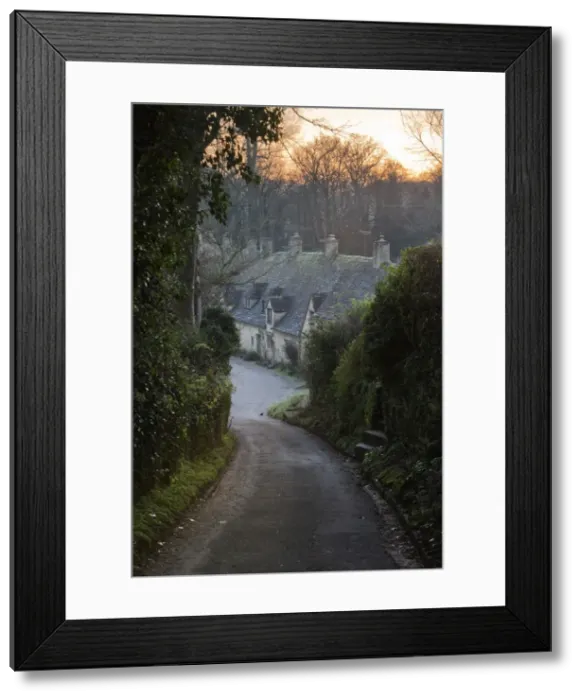 Framed Print : View down lane to Arlington Row Cotswold stone cottages at dawn, Bibury, Cotswolds Framed Print : View down lane to Arlington Row Cotswold stone cottages at dawn, Bibury, Cotswolds