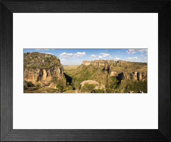 Framed Print : Canyon in Isalo National Park at sunset, Ihorombe Region, Southwest Madagascar, Africa Framed Print : Canyon in Isalo National Park at sunset, Ihorombe Region, Southwest Madagascar, Africa