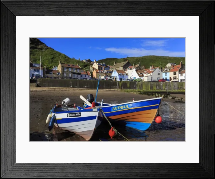 Framed Print : Boats at low tide, cliffs, steep cove of coastal fishing village in summer, Staithes Framed Print : Boats at low tide, cliffs, steep cove of coastal fishing village in summer, Staithes