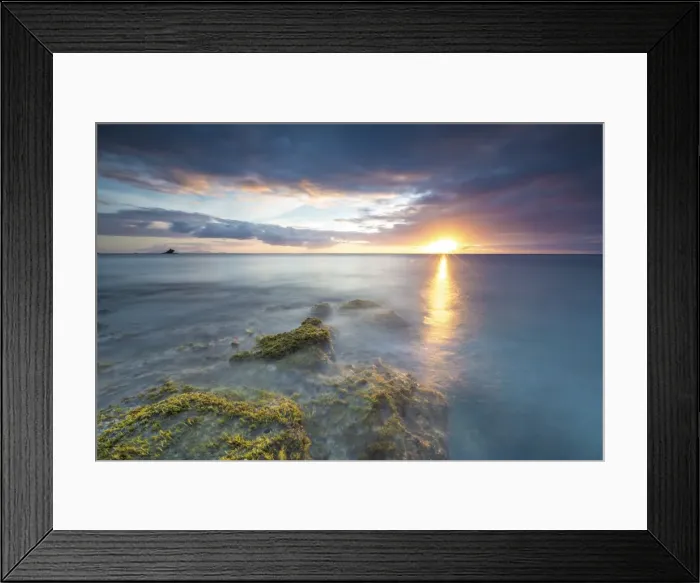 Framed Print : The lights of sunset are reflected in the blue sea Hawksbill Bay, Antigua, Antigua and Barbuda Framed Print : The lights of sunset are reflected in the blue sea Hawksbill Bay, Antigua, Antigua and Barbuda