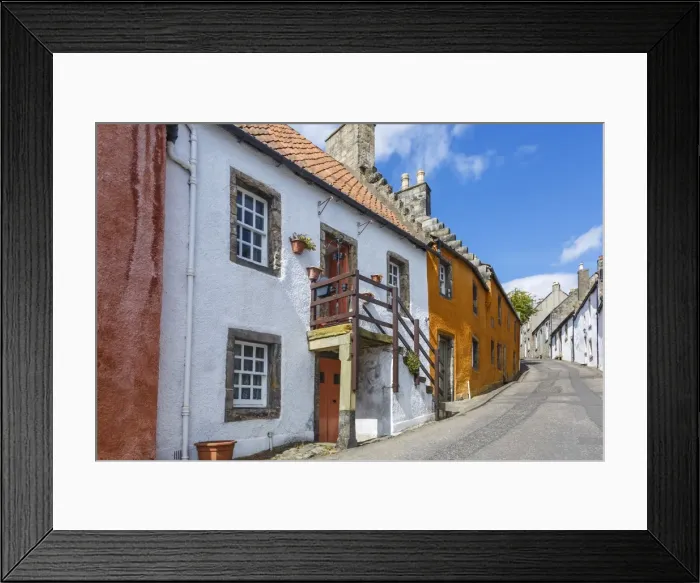 Framed Print : Colourful houses in the quaint village of Culross, Fife, Scotland, United Kingdom, Europe Framed Print : Colourful houses in the quaint village of Culross, Fife, Scotland, United Kingdom, Europe