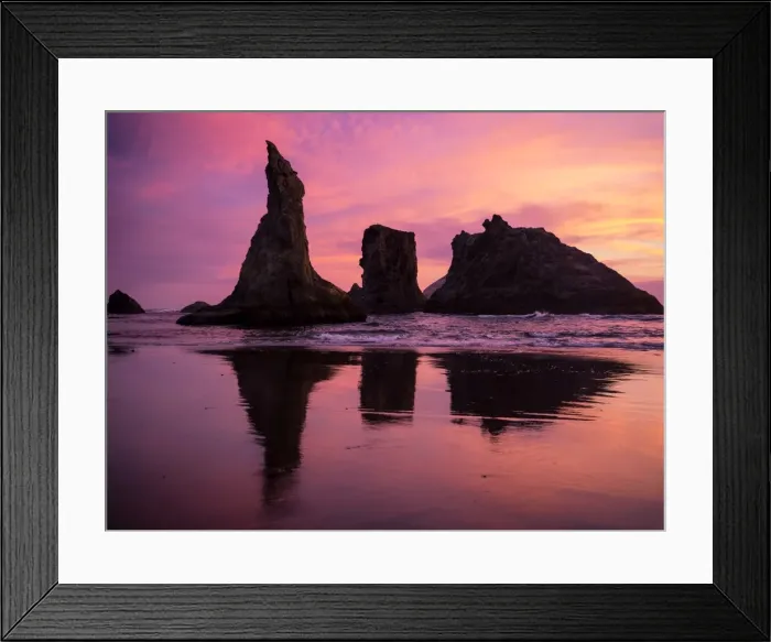 Framed Print : Sunset at The Wizards Hat, Oregon, United States of America, North America Framed Print : Sunset at The Wizards Hat, Oregon, United States of America, North America