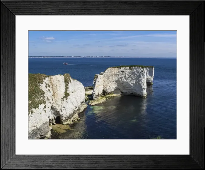 Framed Print : Old Harry Rocks at The Foreland (Handfast Point), Poole Harbour, Isle of Purbeck Framed Print : Old Harry Rocks at The Foreland (Handfast Point), Poole Harbour, Isle of Purbeck