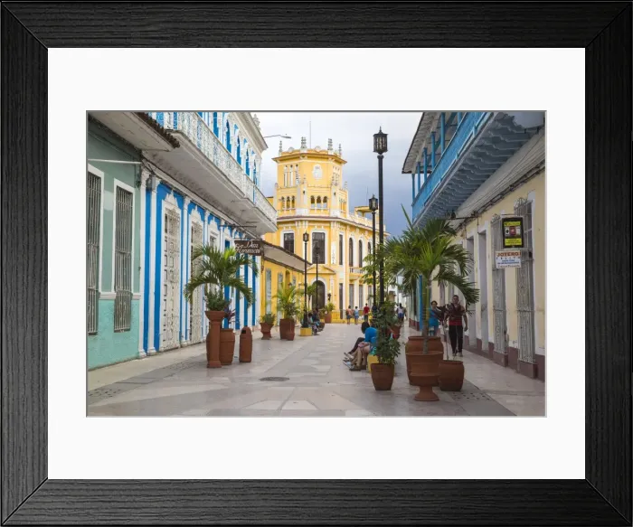 Framed Print : Calle Independencia Sur, pedestrian shopping street, leading to Colonia Espanola building Framed Print : Calle Independencia Sur, pedestrian shopping street, leading to Colonia Espanola building