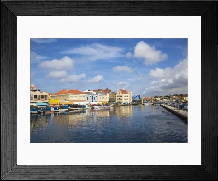 Framed Print : Venezuelan boats at the floating market, Punda, UNESCO World Heritage Site, Willemstad Framed Print : Venezuelan boats at the floating market, Punda, UNESCO World Heritage Site, Willemstad