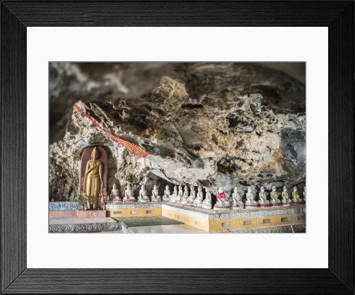 Framed Print : Buddha images in Kaw Ka Thawng Caves, Hpa An, Kayin State (Karen State), Myanmar (Burma) Framed Print : Buddha images in Kaw Ka Thawng Caves, Hpa An, Kayin State (Karen State), Myanmar (Burma)