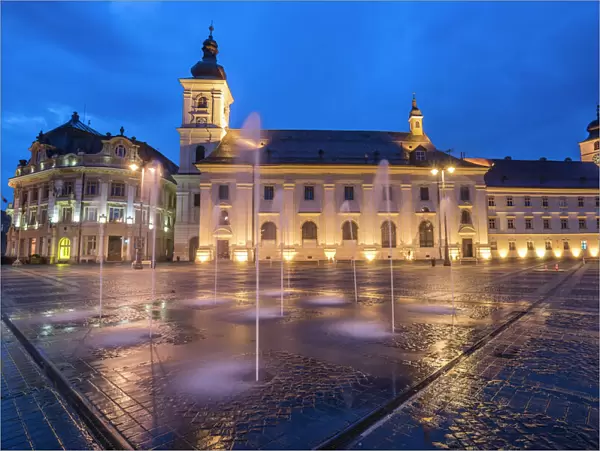Piata Mare (Great Square) at night, with Sibiu City Hall on left and Sibiu Baroque