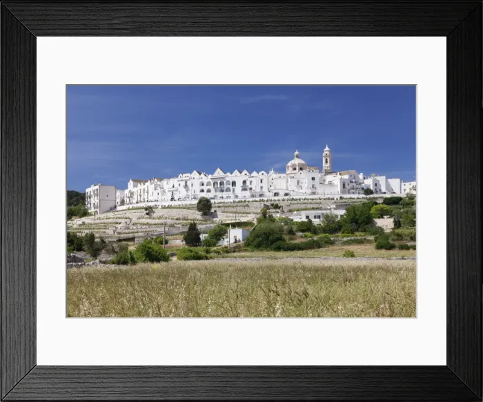 Framed Print : Locorotondo, Valle d Itria, Bari district, Puglia, Italy, Europe