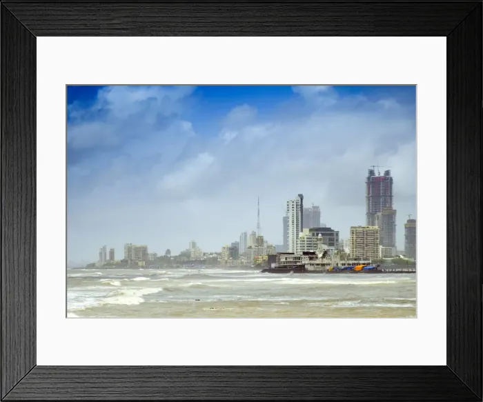 Framed Print : The Haji Ali mosque and the skyline of central Mumbai under monsoon seas, Mumbai (Bombay) Framed Print : The Haji Ali mosque and the skyline of central Mumbai under monsoon seas, Mumbai (Bombay)