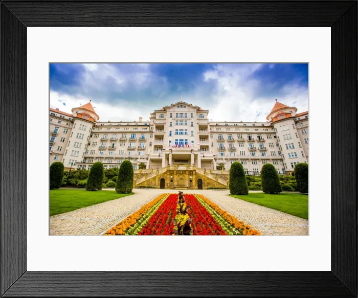 Framed Print : The Hotel Imperial in Karlovy Vary, Bohemia, Czech Republic, Europe Framed Print : The Hotel Imperial in Karlovy Vary, Bohemia, Czech Republic, Europe