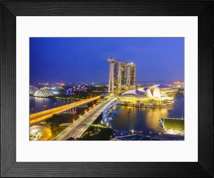Framed Print : Busy roads leading to the Marina Bay Sands, Gardens by the Bay and ArtScience Museum at night Framed Print : Busy roads leading to the Marina Bay Sands, Gardens by the Bay and ArtScience Museum at night