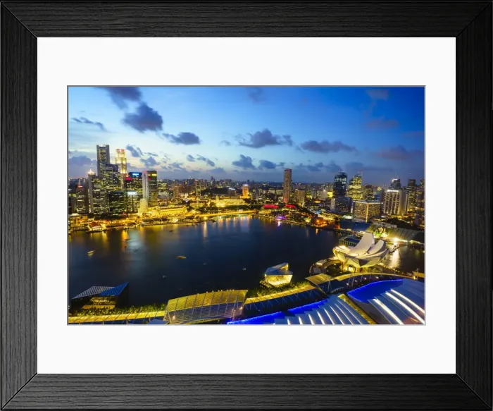 Framed Print : The towers of the Central Business District and Marina Bay at dusk, Singapore, Southeast Asia Framed Print : The towers of the Central Business District and Marina Bay at dusk, Singapore, Southeast Asia