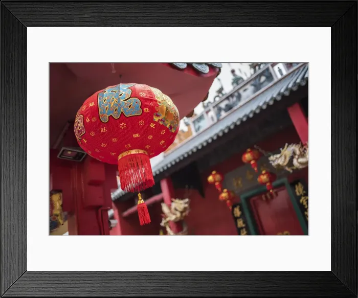 Framed Print : Chinese lanterns at a temple in Chinatown at night, Kuala Lumpur, Malaysia, Southeast Asia Framed Print : Chinese lanterns at a temple in Chinatown at night, Kuala Lumpur, Malaysia, Southeast Asia