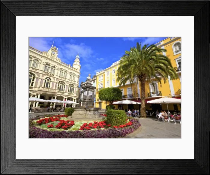 Framed Print : Plaza de Cairasco, Triana, Las Palmas de Gran Canaria, Gran Canaria, Canary Islands Framed Print : Plaza de Cairasco, Triana, Las Palmas de Gran Canaria, Gran Canaria, Canary Islands