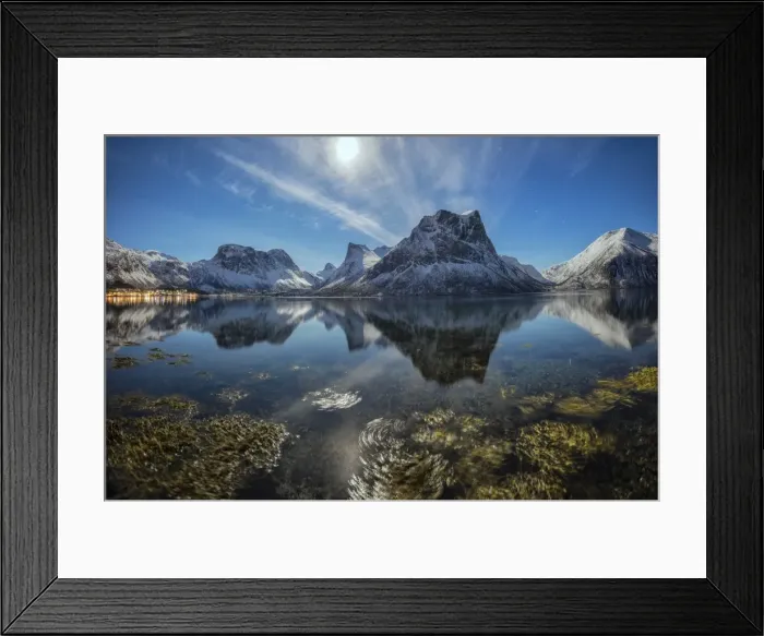 Framed Print : Panorama of snowy peaks reflected in sea in a cold starry night, Bergsbotn, Senja Framed Print : Panorama of snowy peaks reflected in sea in a cold starry night, Bergsbotn, Senja