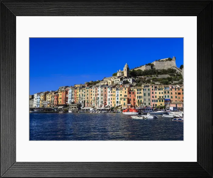 Framed Print : Portovenere (Porto Venere), UNESCO World Heritage Site, colourful harbourfront houses Framed Print : Portovenere (Porto Venere), UNESCO World Heritage Site, colourful harbourfront houses