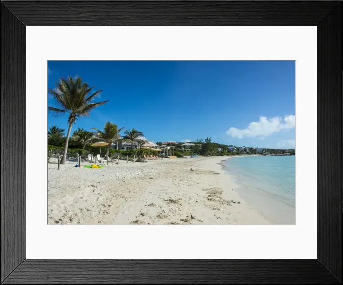 Framed Print : White sand and turquoise water at Sapodilla beach, Providenciales, Turks and Caicos