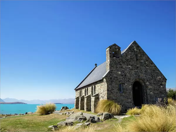 Church of the Good Shepherd, an old church overlooking turquoise blue Lake Tekapo
