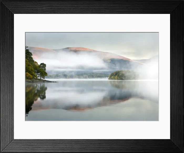 Framed Print : Mist over Derwent Water at dawn, from Brandlehow, Borrowdale, The Lake District National Park