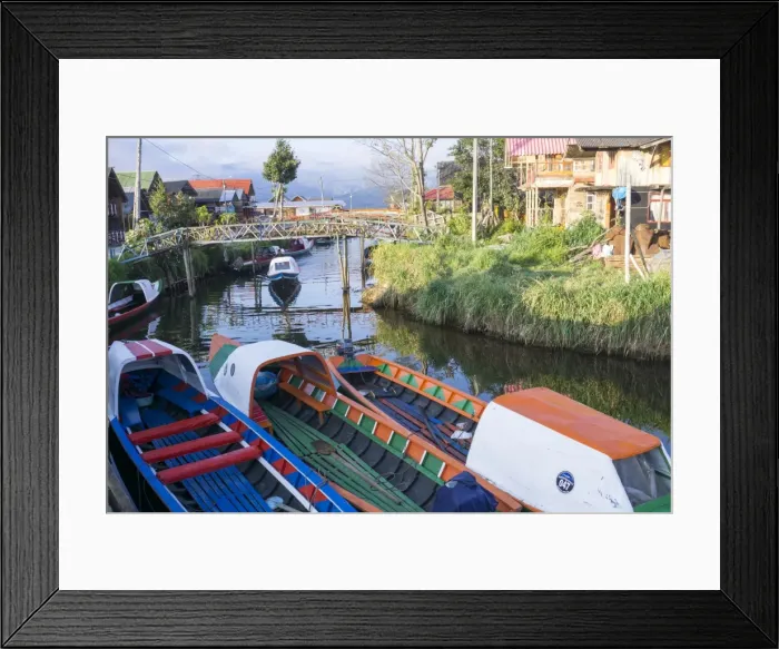 Framed Print : Laguna de Cocha, Colombia, South America Framed Print : Laguna de Cocha, Colombia, South America