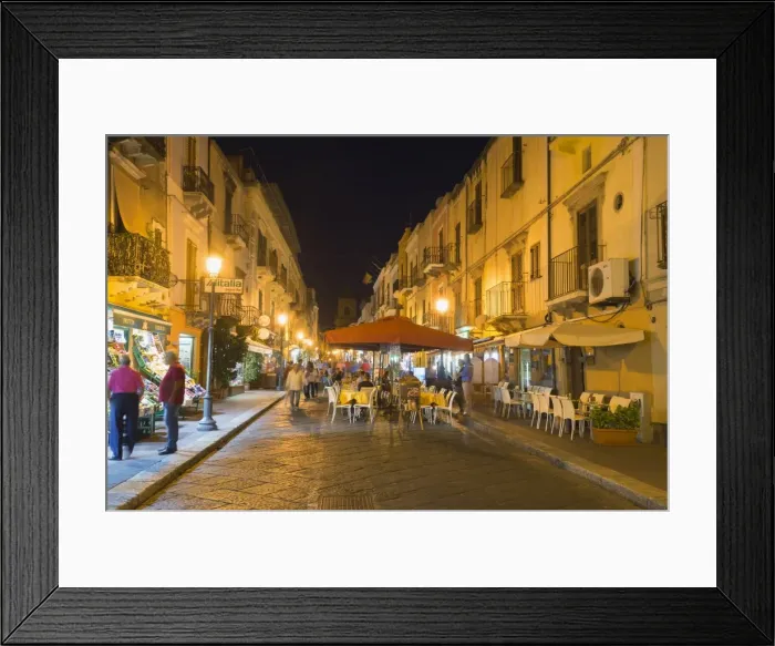 Framed Print : Lipari Town, Lipari Island, Aeolian Islands, UNESCO World Heritage Site, Sicily, Italy Framed Print : Lipari Town, Lipari Island, Aeolian Islands, UNESCO World Heritage Site, Sicily, Italy