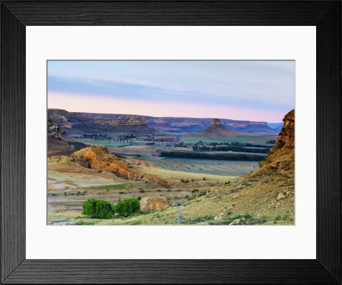 Framed Print : Drakensburg mountains, Free State, South Africa, Africa Framed Print : Drakensburg mountains, Free State, South Africa, Africa