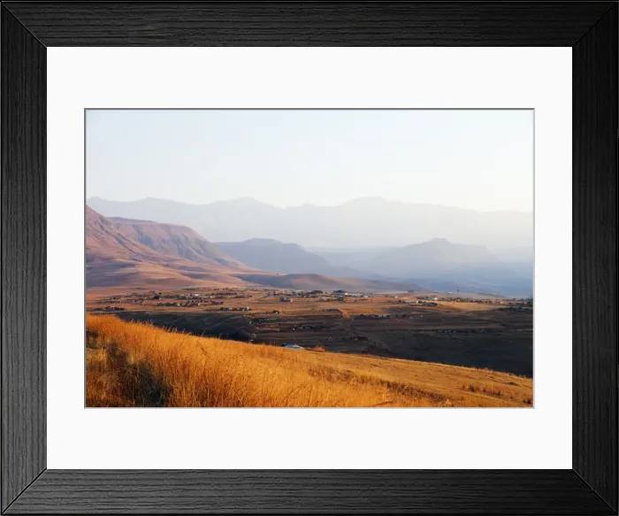 Framed Print : Cathedral Peak Nature Reserve, Drakensburg, Kwazulu-Natal, South Africa, Africa Framed Print : Cathedral Peak Nature Reserve, Drakensburg, Kwazulu-Natal, South Africa, Africa