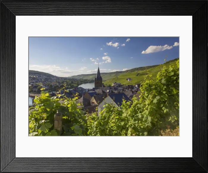 Framed Print : Bernkastel-Kues, Rhineland-Palatinate, Germany, Europe Framed Print : Bernkastel-Kues, Rhineland-Palatinate, Germany, Europe