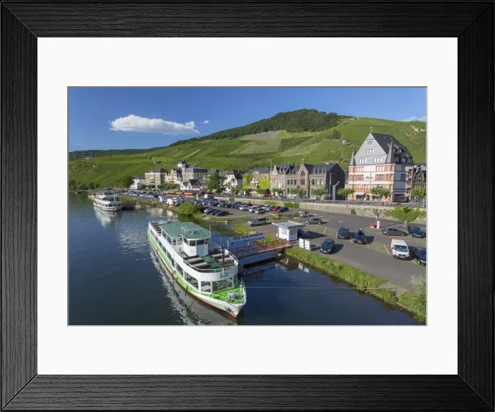 Framed Print : Bernkastel-Kues, Rhineland-Palatinate, Germany, Europe Framed Print : Bernkastel-Kues, Rhineland-Palatinate, Germany, Europe