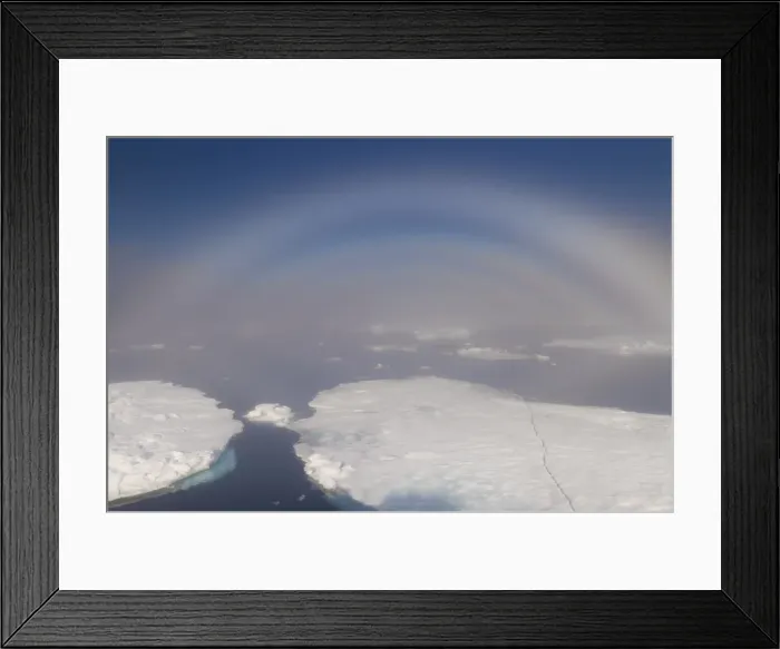 Framed Print : White rainbow over the ice, Arctic Ocean, Arctic, Norway, Scandinavia, Europe Framed Print : White rainbow over the ice, Arctic Ocean, Arctic, Norway, Scandinavia, Europe