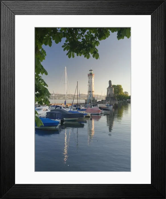 Framed Print : Lighthouse and Bavarian Lion at the port at sunset, Lindau, Lake Constance, Bavaria Framed Print : Lighthouse and Bavarian Lion at the port at sunset, Lindau, Lake Constance, Bavaria