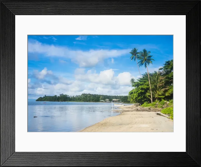 Framed Print : Beach in Kokopo, East New Britain, Papua New Guinea, Pacific Framed Print : Beach in Kokopo, East New Britain, Papua New Guinea, Pacific