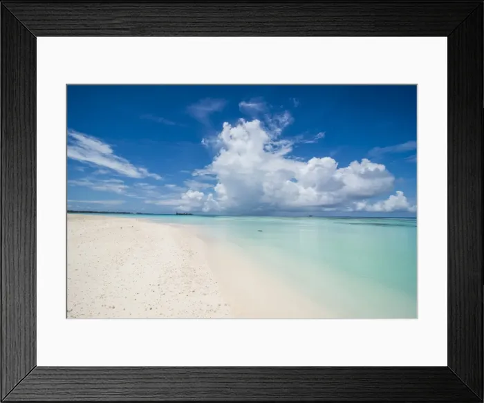 Framed Print : White sand and turquoise water in the beautiful lagoon of Funafuti, Tuvalu, South Pacific Framed Print : White sand and turquoise water in the beautiful lagoon of Funafuti, Tuvalu, South Pacific