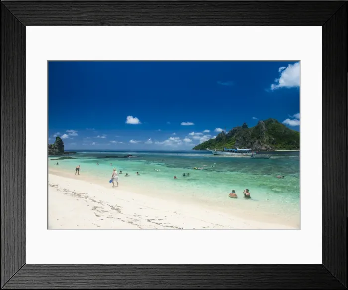 Framed Print : Beautiful white sand beach on Monuriki Island (Cast Away Island), Mamanuca Islands Framed Print : Beautiful white sand beach on Monuriki Island (Cast Away Island), Mamanuca Islands