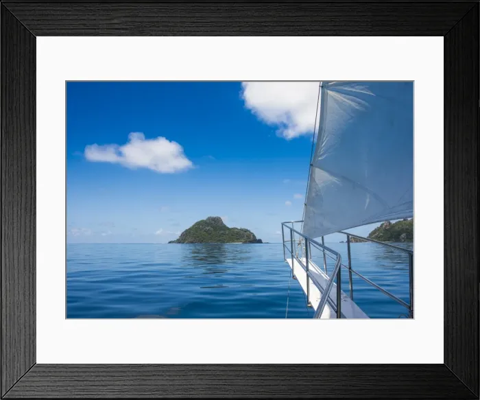Framed Print : Sailing in the very flat waters of the Mamanuca Islands, Fiji, South Pacific Framed Print : Sailing in the very flat waters of the Mamanuca Islands, Fiji, South Pacific