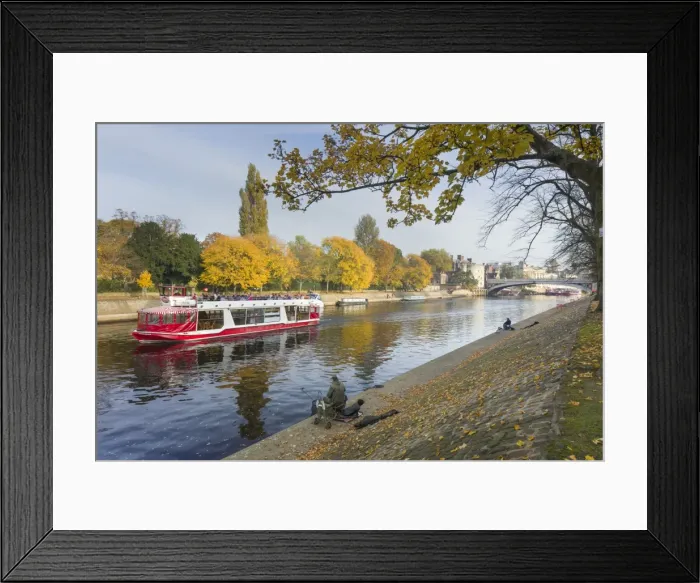 Framed Print : Autumn along the River Ouse in City Centre, York, Yorkshire, England, United Kingdom Framed Print : Autumn along the River Ouse in City Centre, York, Yorkshire, England, United Kingdom
