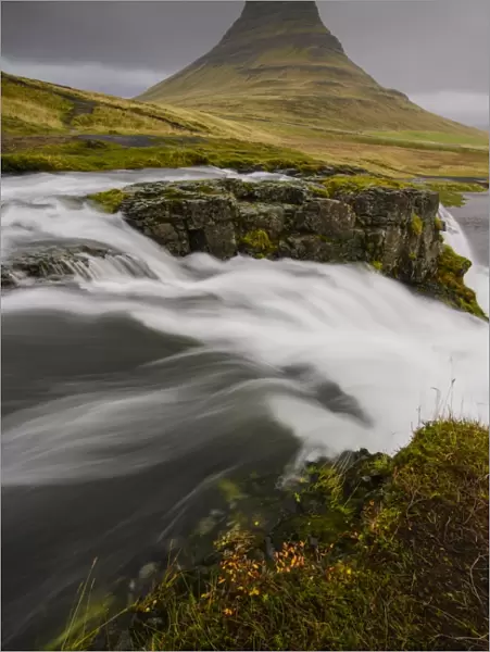 Kirkjufellsfoss in autumn on the Snaefellsness Peninsula, Iceland, Polar Regions