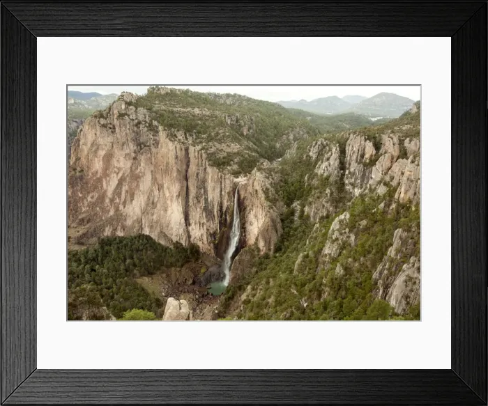 Framed Print : Cascada de Basaseachi, a 246m waterfall, Copper Canyon, Chihuahua, Mexico, North America Framed Print : Cascada de Basaseachi, a 246m waterfall, Copper Canyon, Chihuahua, Mexico, North America