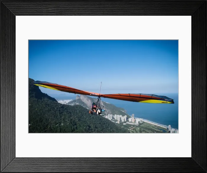 Framed Print : Hang gliding in Rio de Janeiro, Brazil, South America Framed Print : Hang gliding in Rio de Janeiro, Brazil, South America
