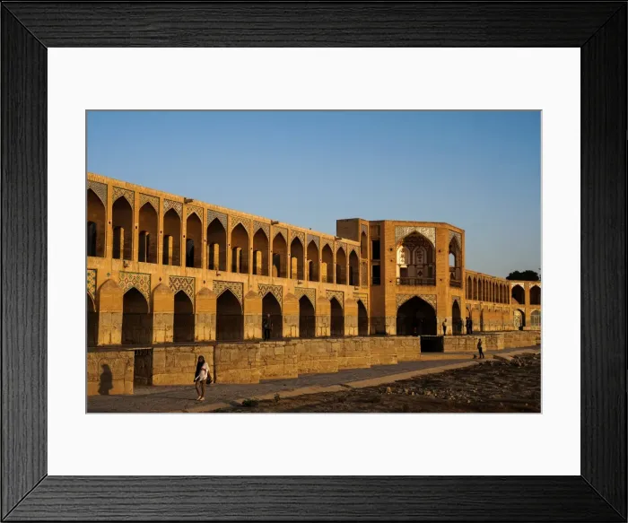 Framed Print : Khajo Bridge built by Shah Abbas in around 1650, a favourite place for young people to meet Framed Print : Khajo Bridge built by Shah Abbas in around 1650, a favourite place for young people to meet