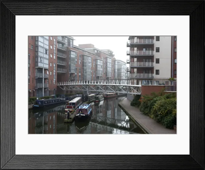 Framed Print : Birmingham Canal Navigations (BCN), Birmingham, West Midlands, England, United Kingdom Framed Print : Birmingham Canal Navigations (BCN), Birmingham, West Midlands, England, United Kingdom